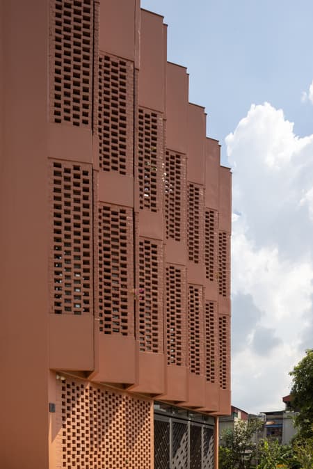 CUBE (Creative Usage of Bricks & Earth)